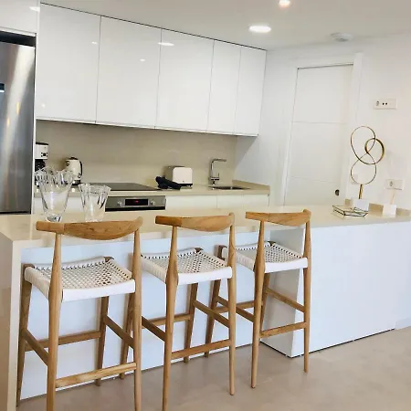 Paradise In Фуэнхирола