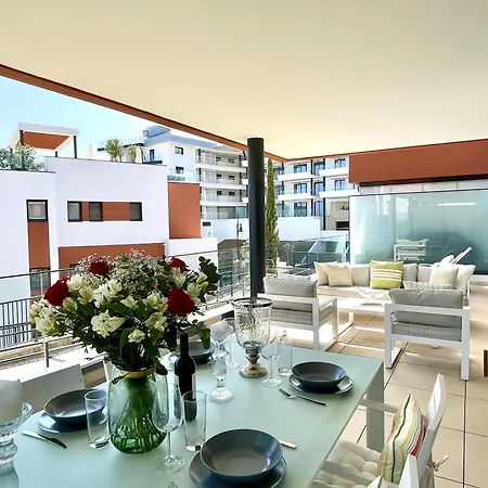 Апартаменты Paradise In Фуэнхирола